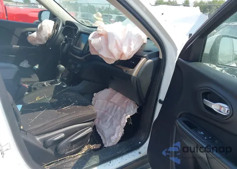 2016 Jeep Cherokee Latitude from USA, damaged, VIN 1C4PJMCS7GW251864